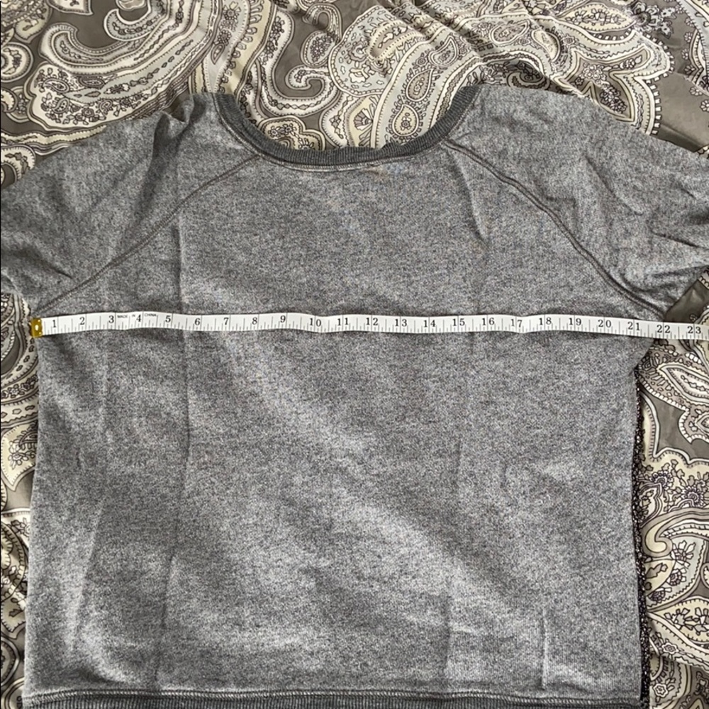 Sweatshirt - Picture 4 of 6